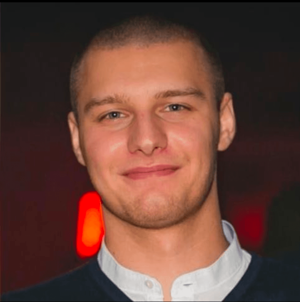 Nikita Bronovs - NikiTuttoFare